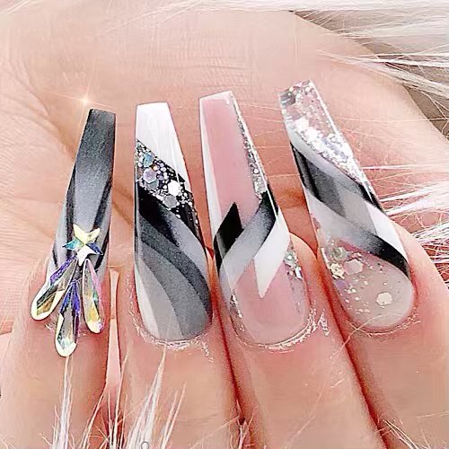 ARTIFICAL nails